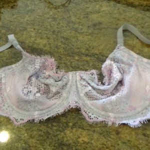 Pastel VS Wicked Unlined Uplift Bra